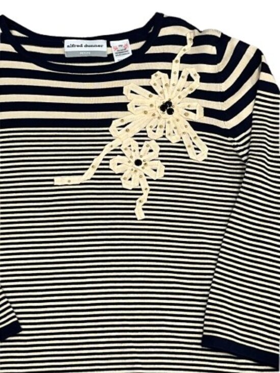 NWT Alfred Dunner Petite Black & Cream Strip 3/4 Sleeve Knit Top Sweater - Picture 3 of 3